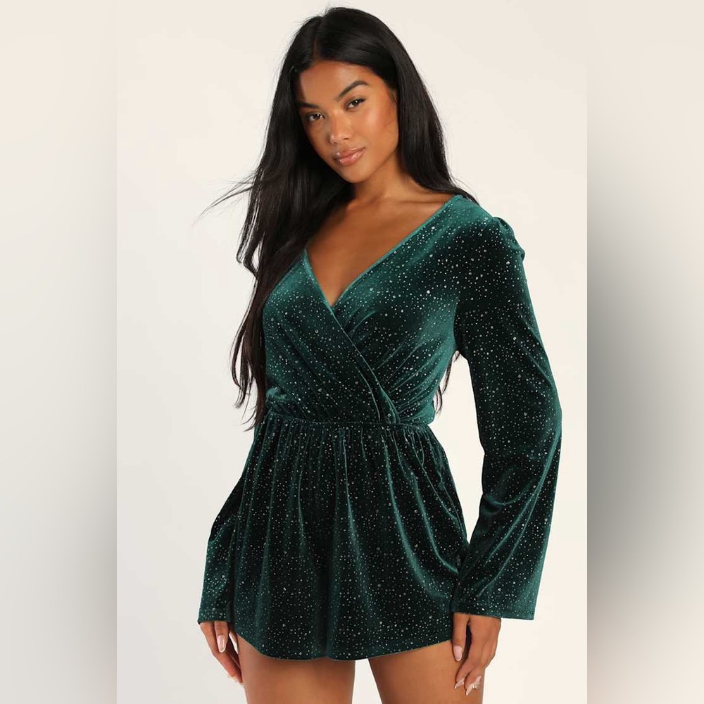 Lulus Beneath a Starry Sky Emerald Green Velvet Silver Sparkly Romper Medium NWT - Picture 12 of 15